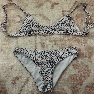 SHEIN; Small, but fits like an extra small, Cheetah bikini